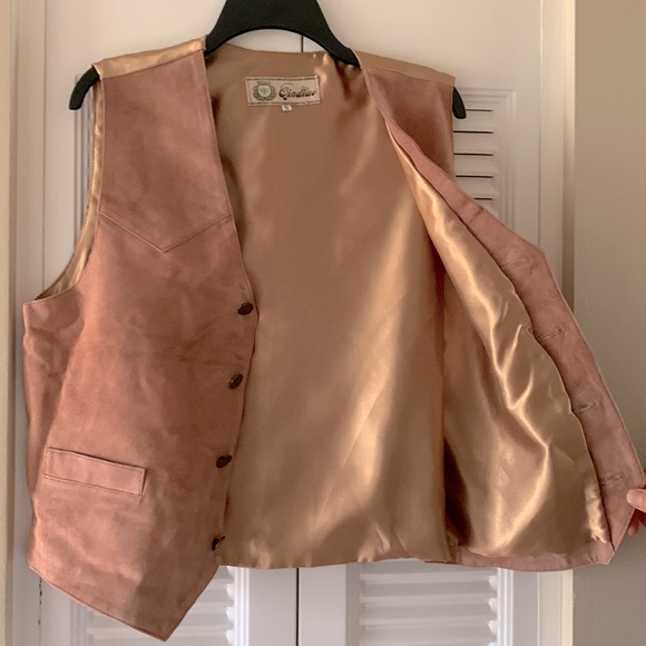 NEW Qindiao turn fur leather man vests. - Picture 4 of 6